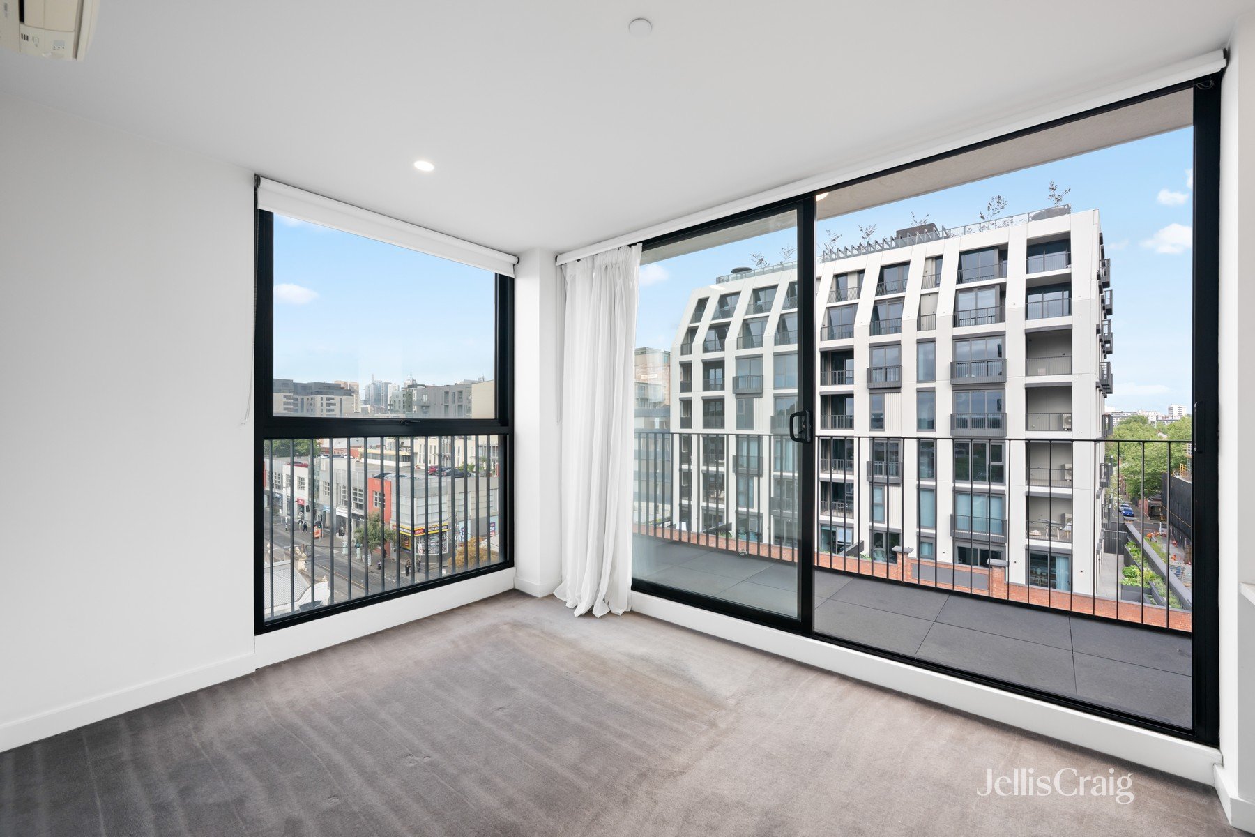 504/2 Hotham Street, Collingwood image 6