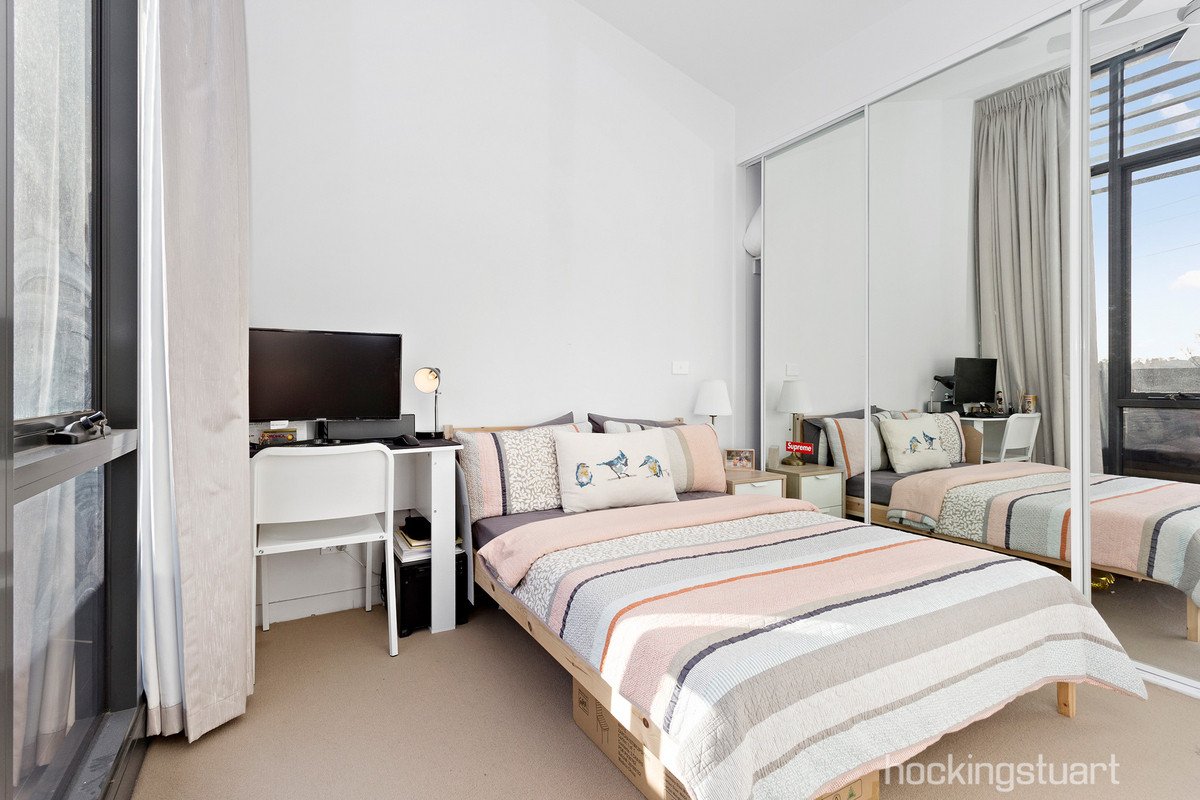 504/25 Lynch Street, Hawthorn image 6
