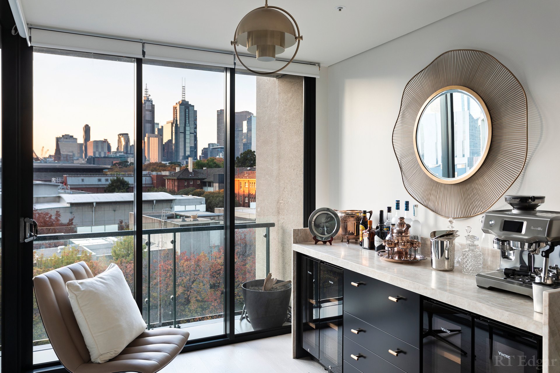 504/250 St Kilda Road, Southbank image 7
