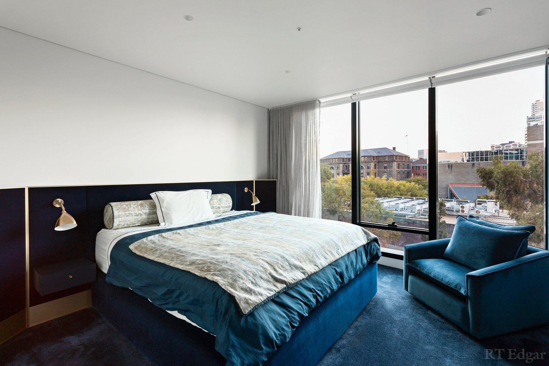 504/250 St Kilda Road, Southbank image 13
