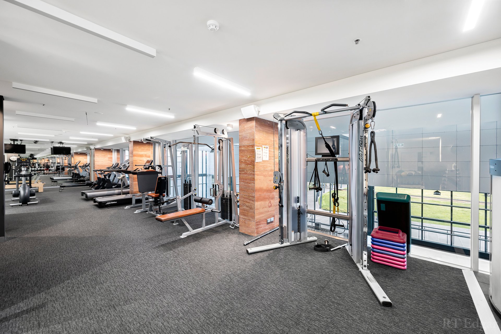 504/250 St Kilda Road, Southbank image 18