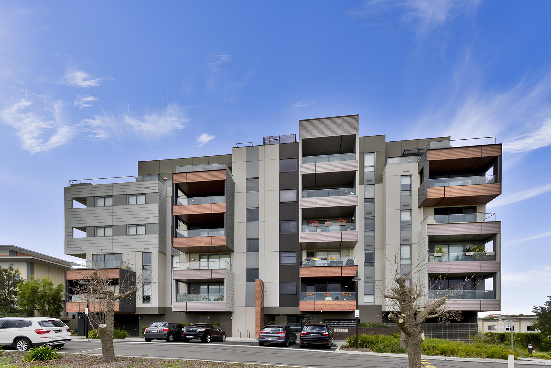 504/8 Horizon Drive, Maribyrnong image 1