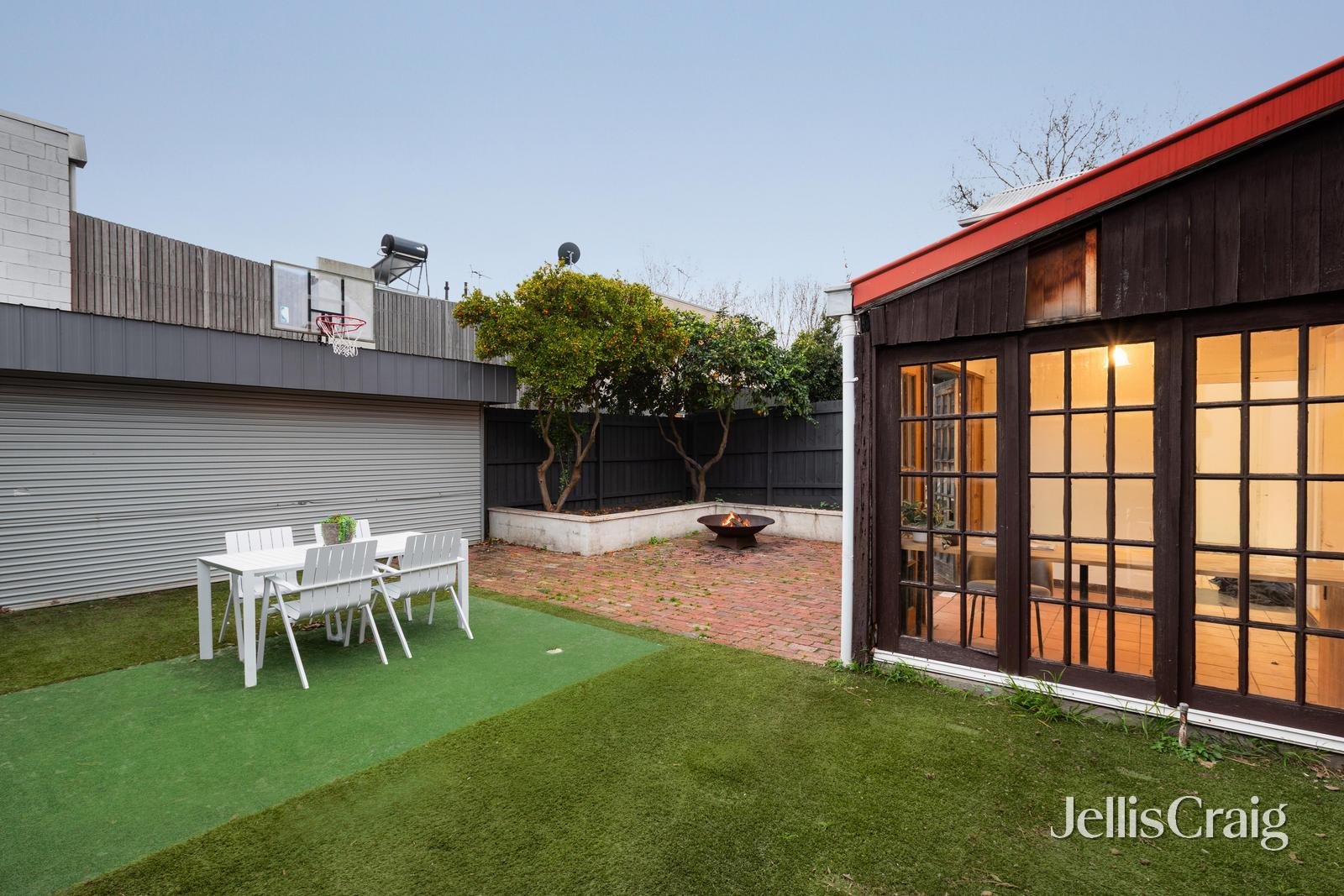 505 Swan Street, Richmond image 10