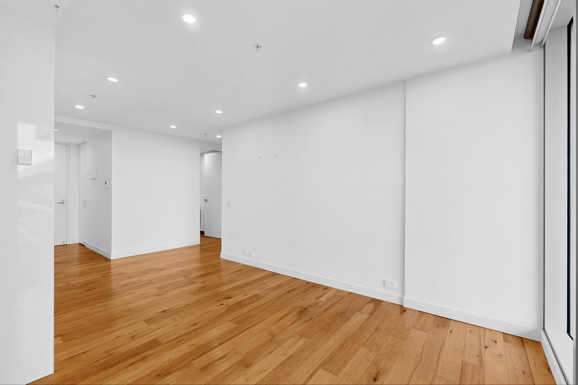 505/101 Bay Street, Port Melbourne image 3