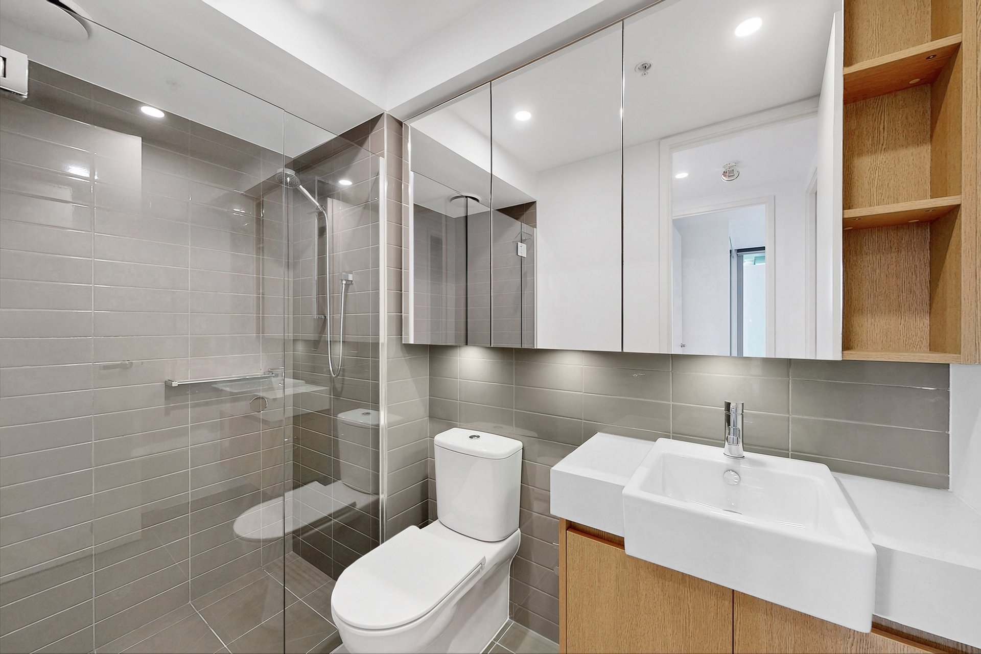 505/101 Bay Street, Port Melbourne image 8