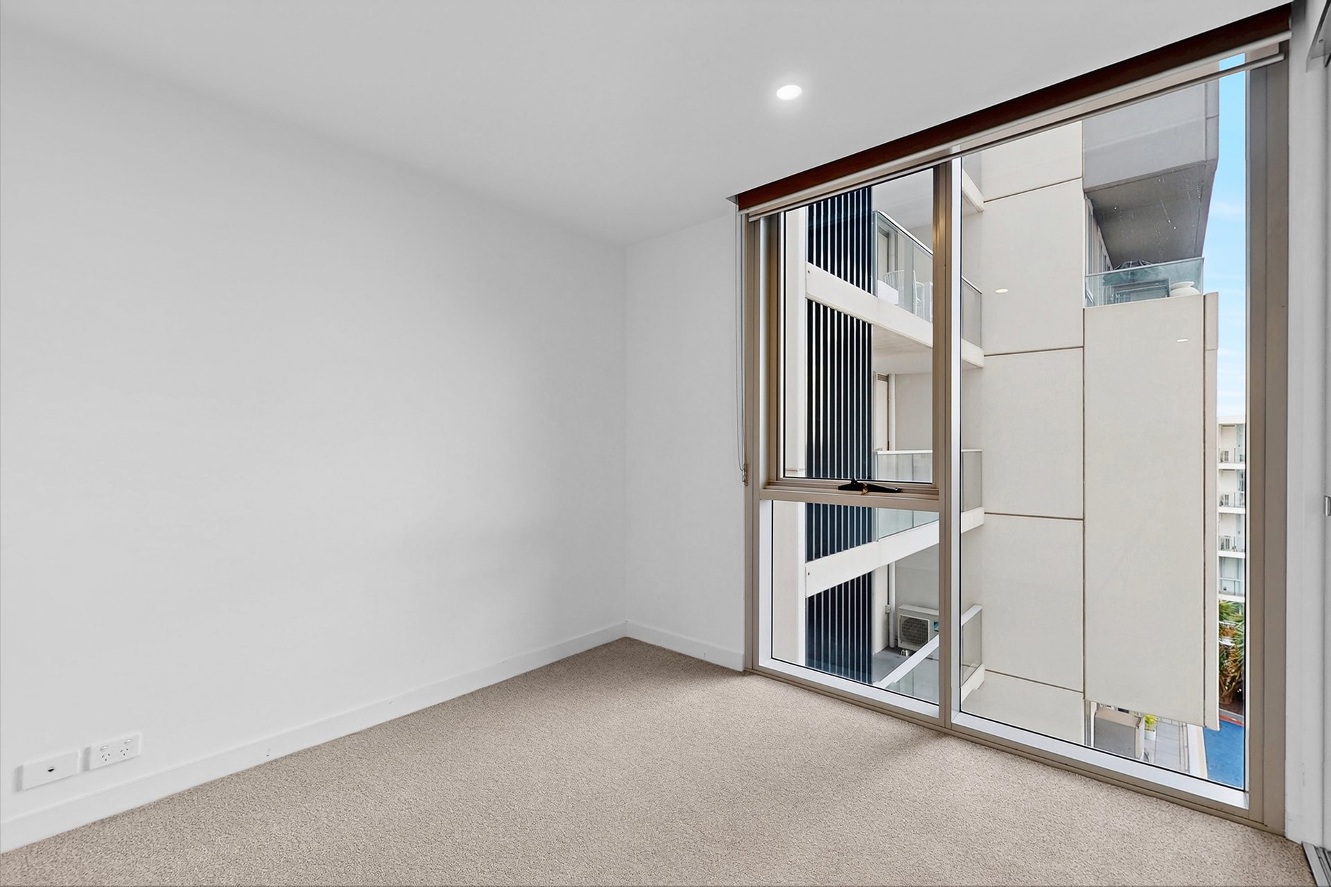 505/101 Bay Street, Port Melbourne image 9