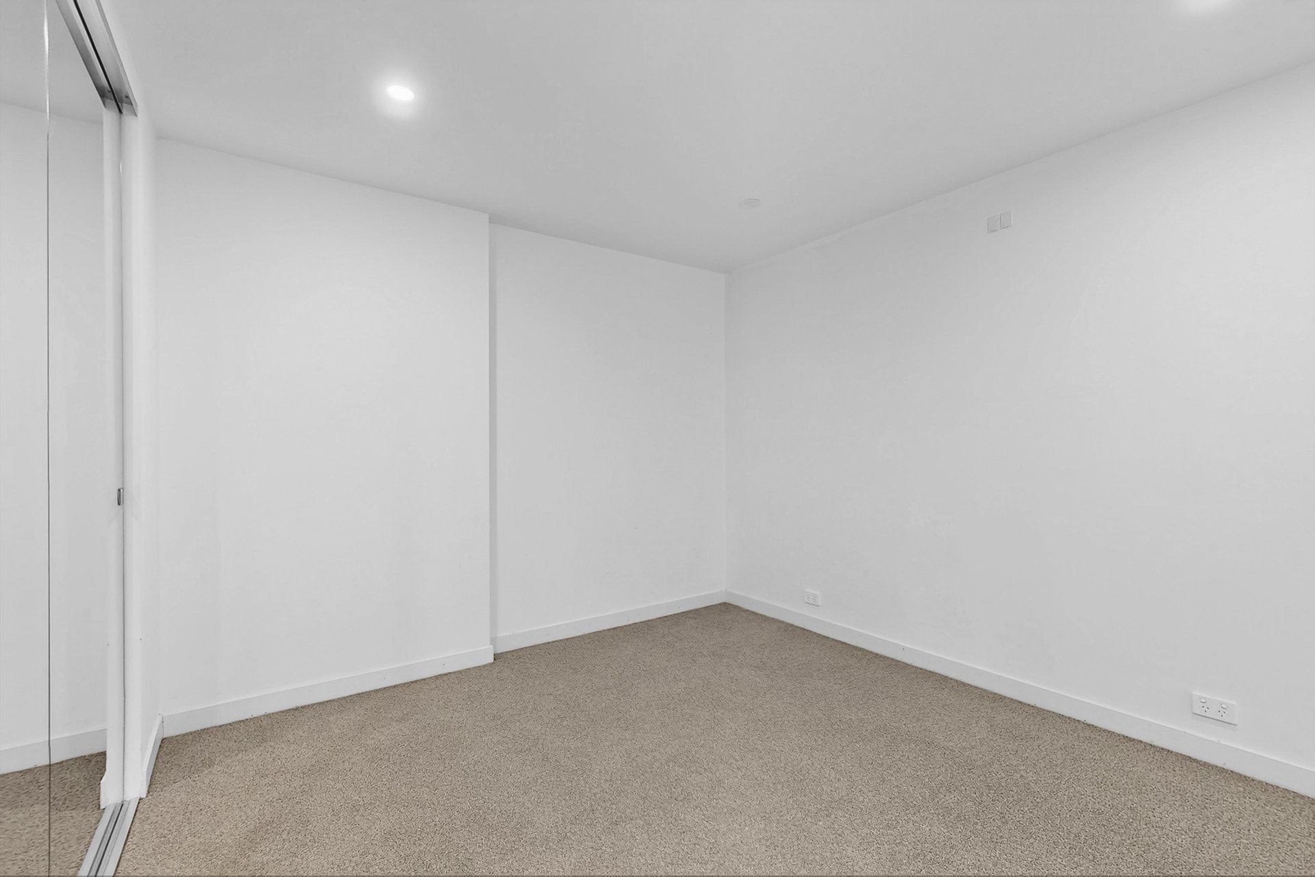 505/101 Bay Street, Port Melbourne image 11