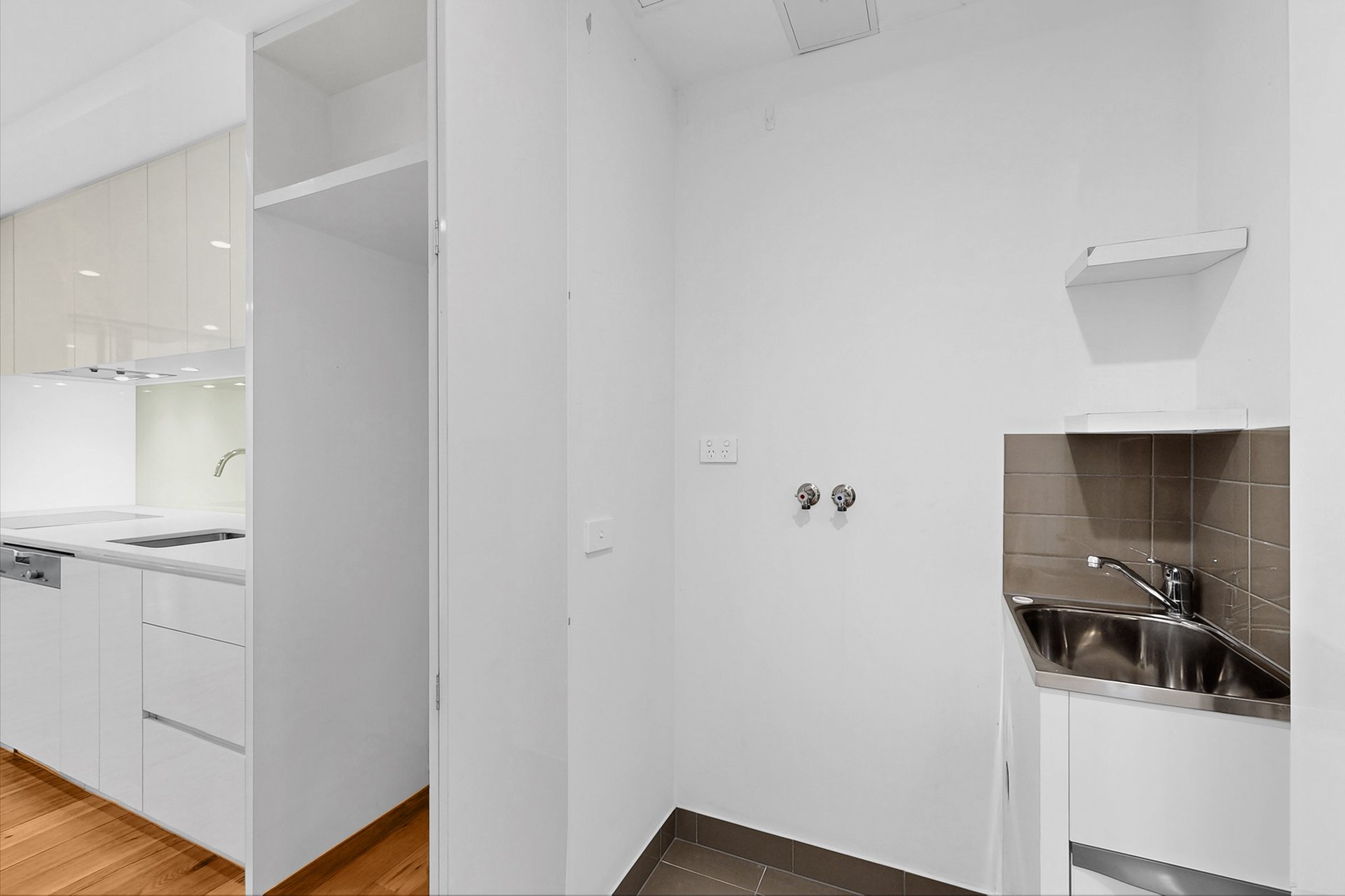 505/101 Bay Street, Port Melbourne image 12
