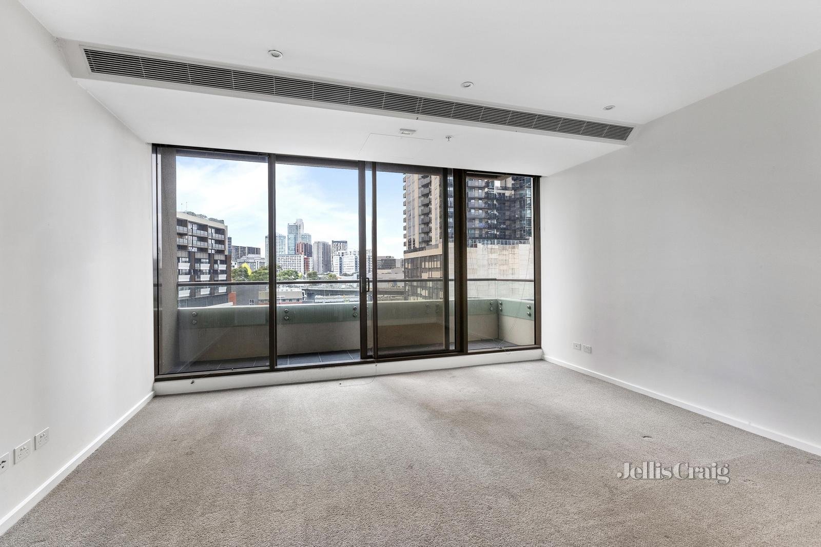 505/118 Kavanagh Street, Southbank image 3