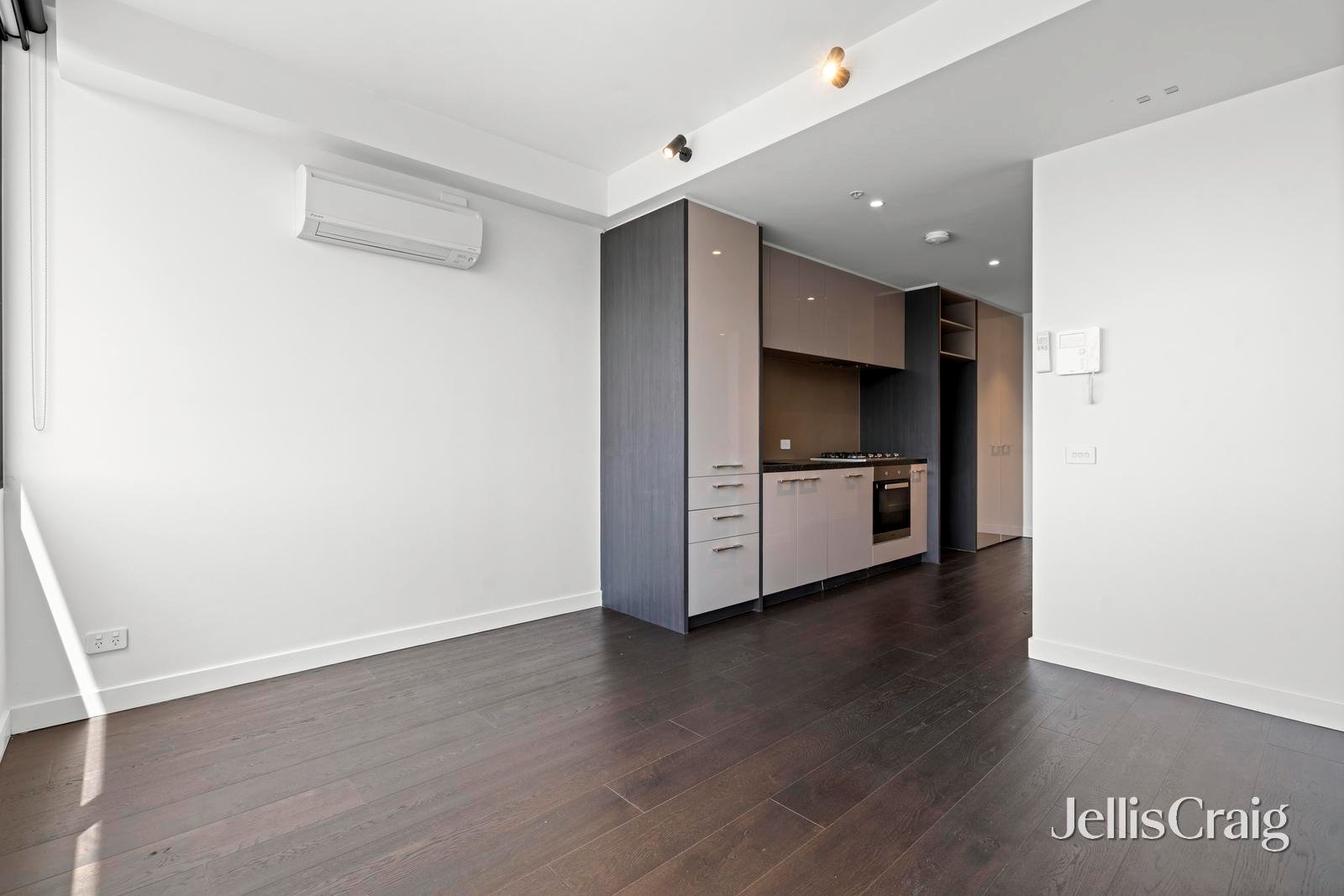 505/288 Albert Street, Brunswick image 2