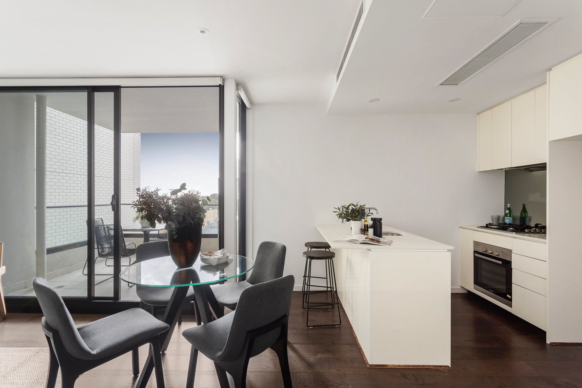 Property Gallery Thumbnail 4