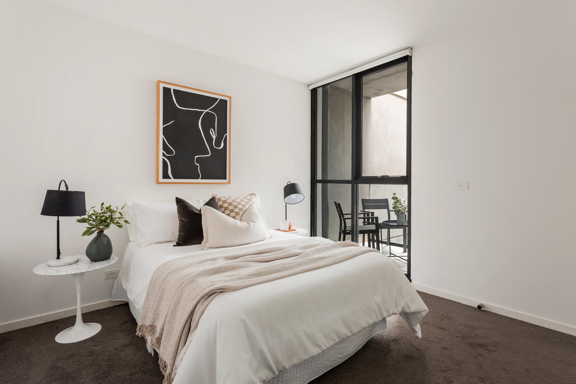Property Gallery Thumbnail 8