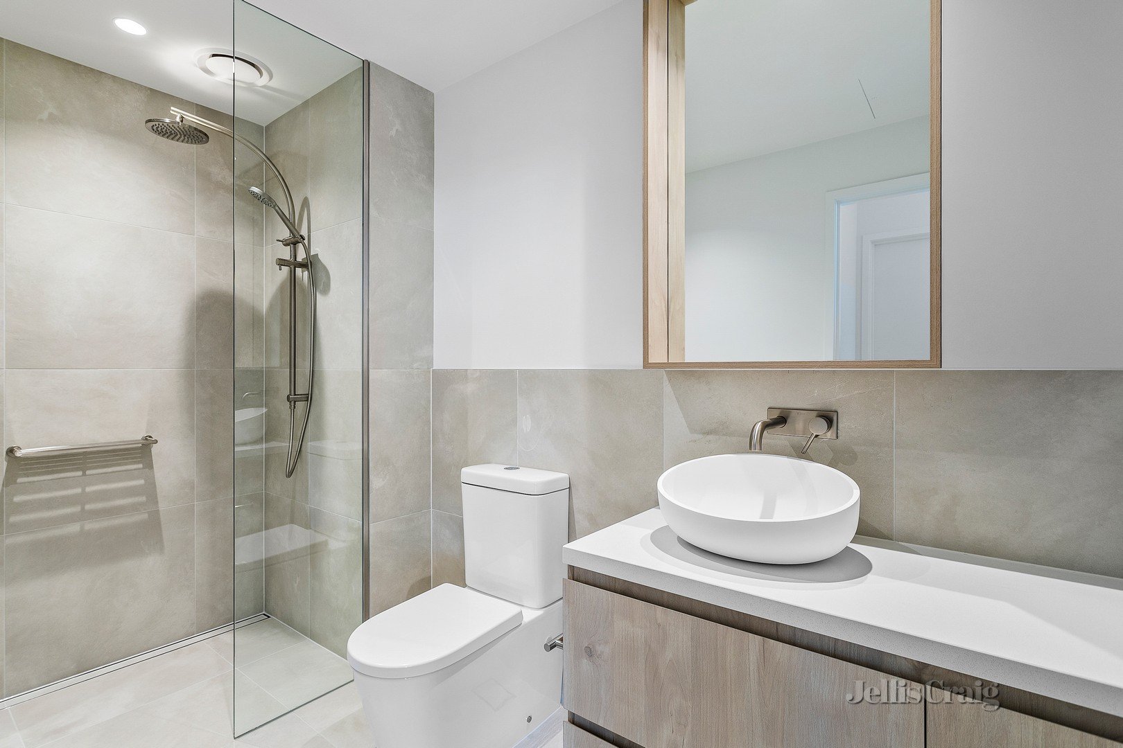 505/7 Windsor Terrace, Williamstown image 8