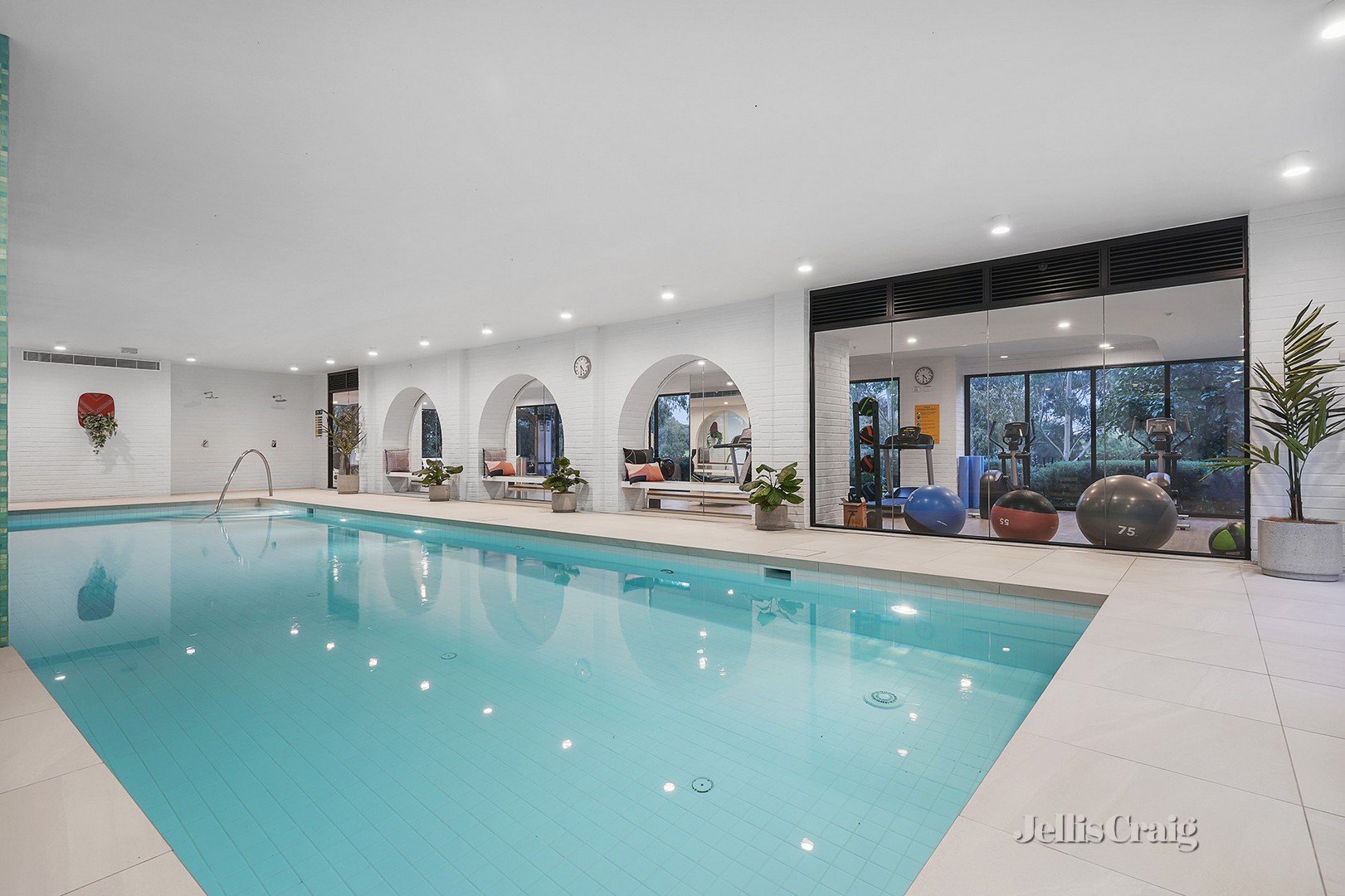 505/7B Remington Drive, Highett image 3
