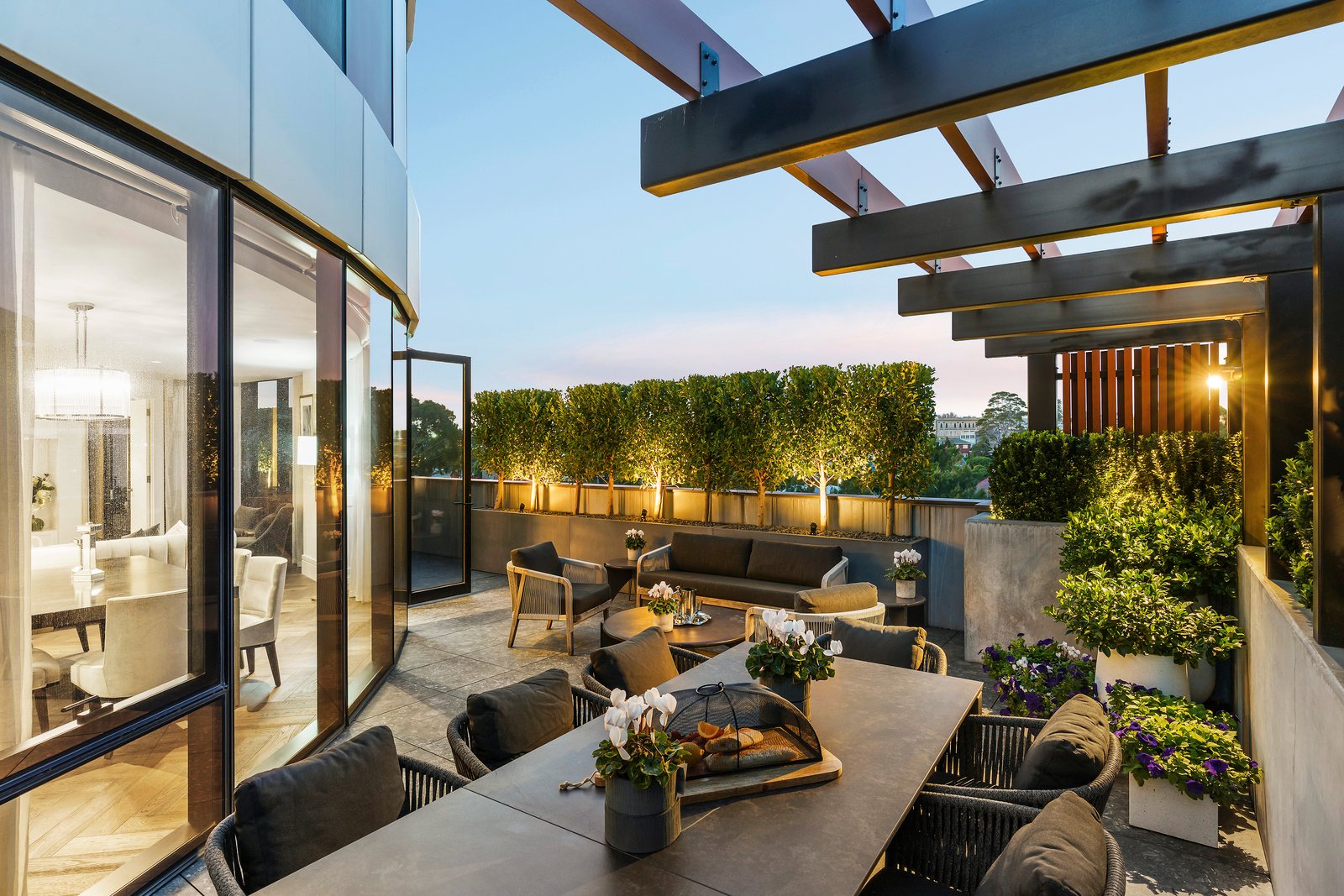 Property Gallery - Main Image