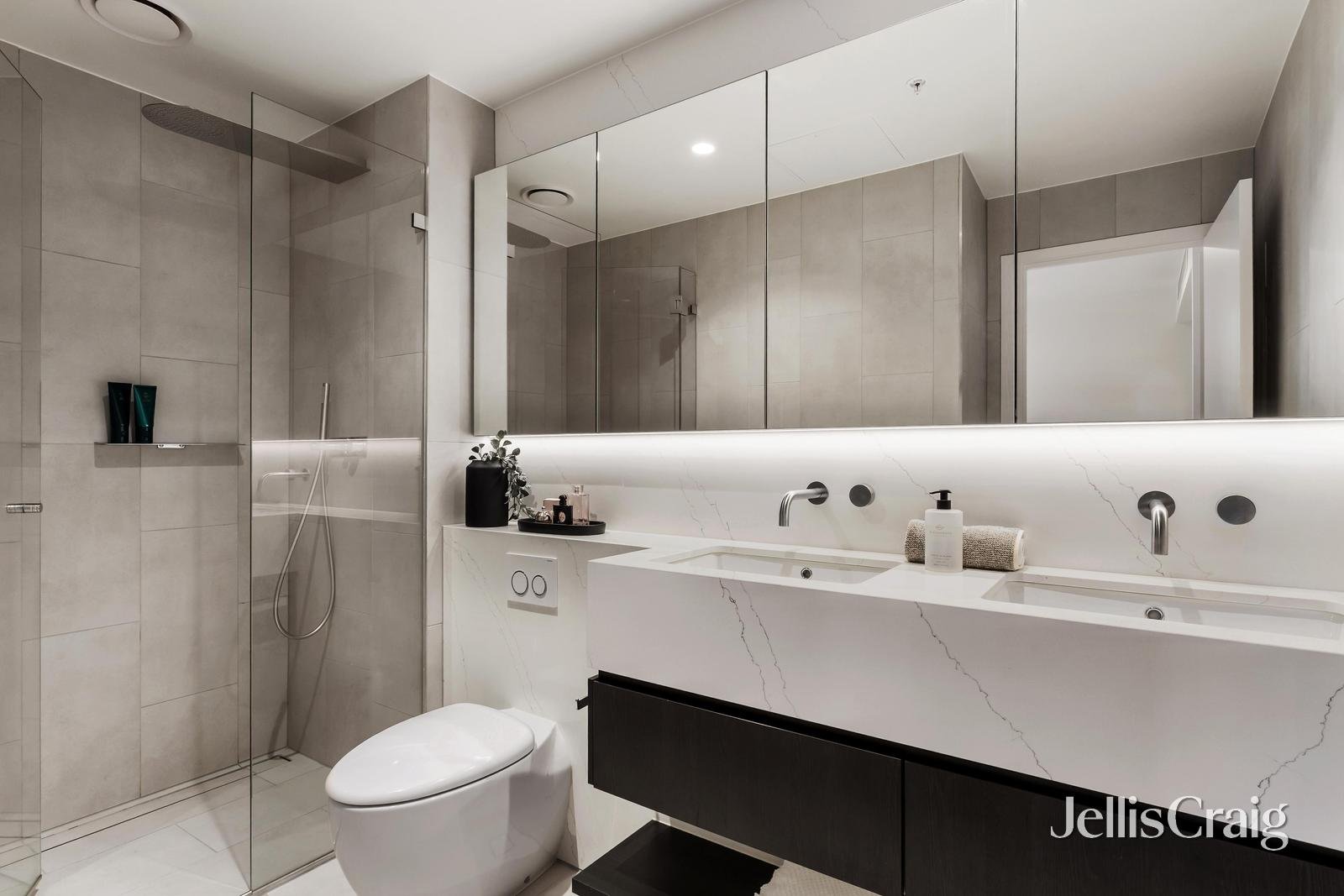 506/1 Drill Street, Hawthorn image 6