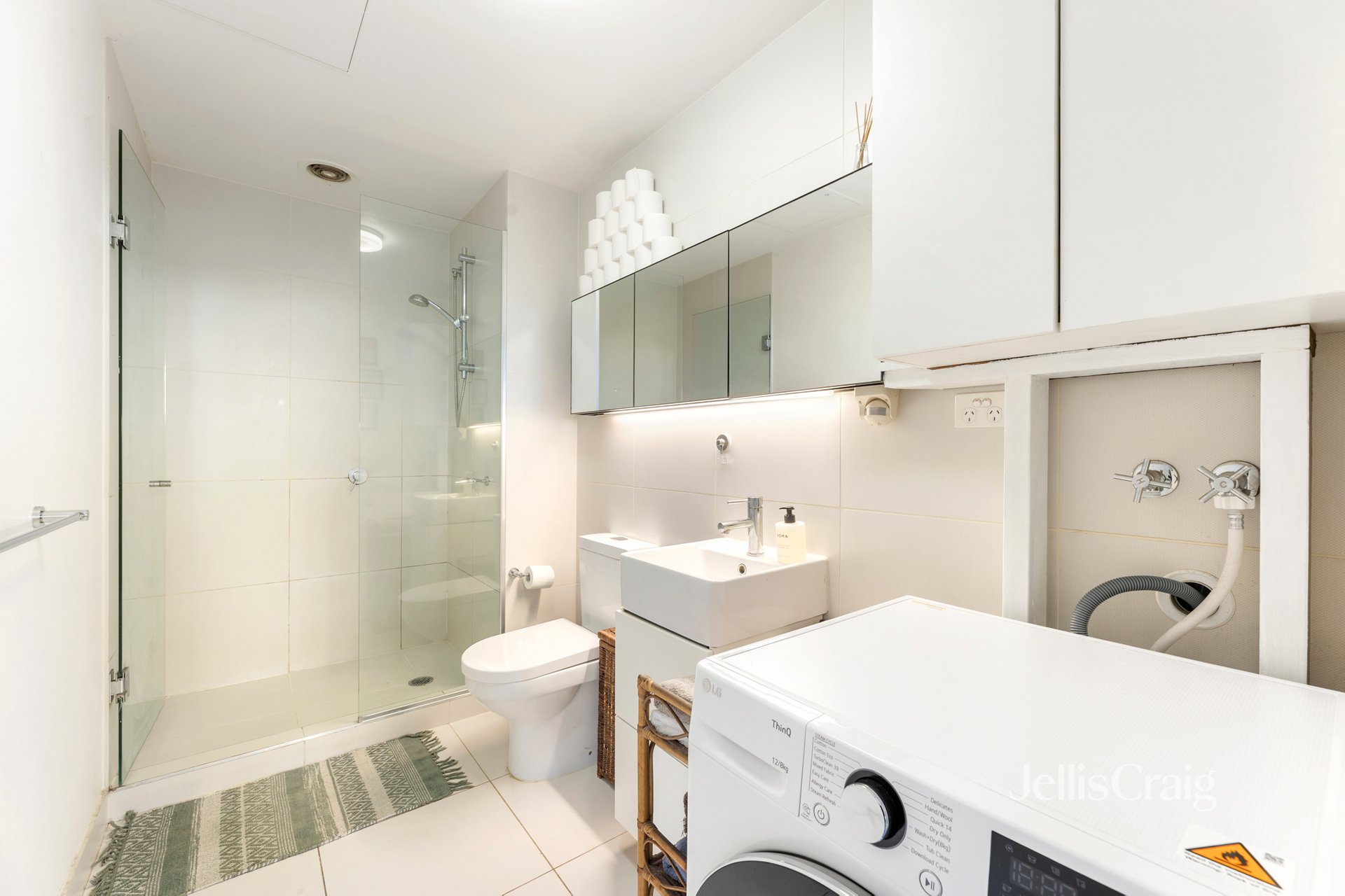 506/10 Trenerry Crescent, Abbotsford image 6