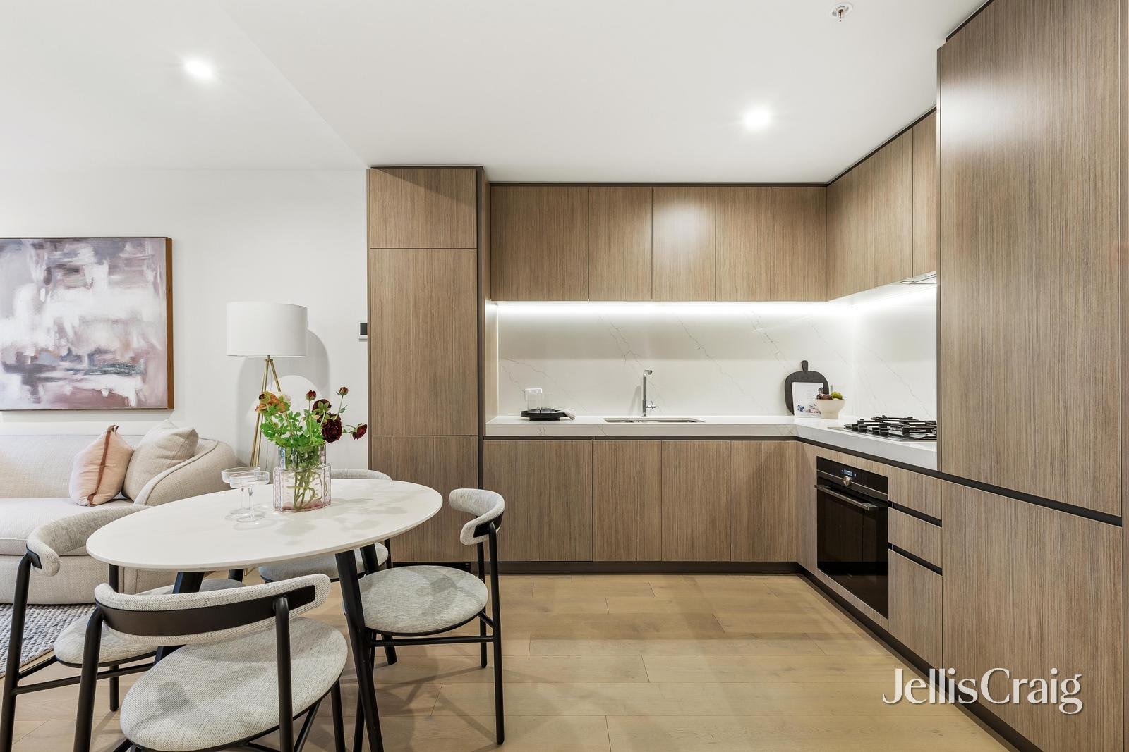506/200 Burwood Road, Hawthorn image 3