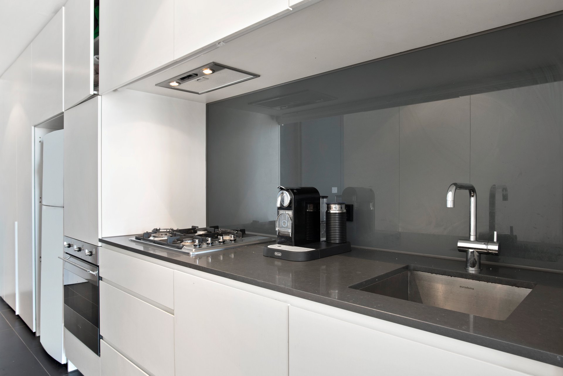 Property Gallery Thumbnail 3