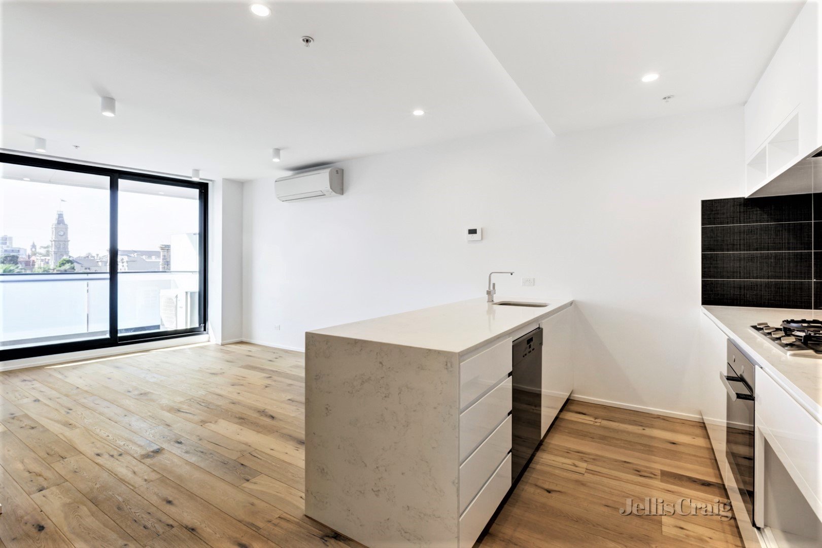 506/80 Lynch Street, Hawthorn image 3