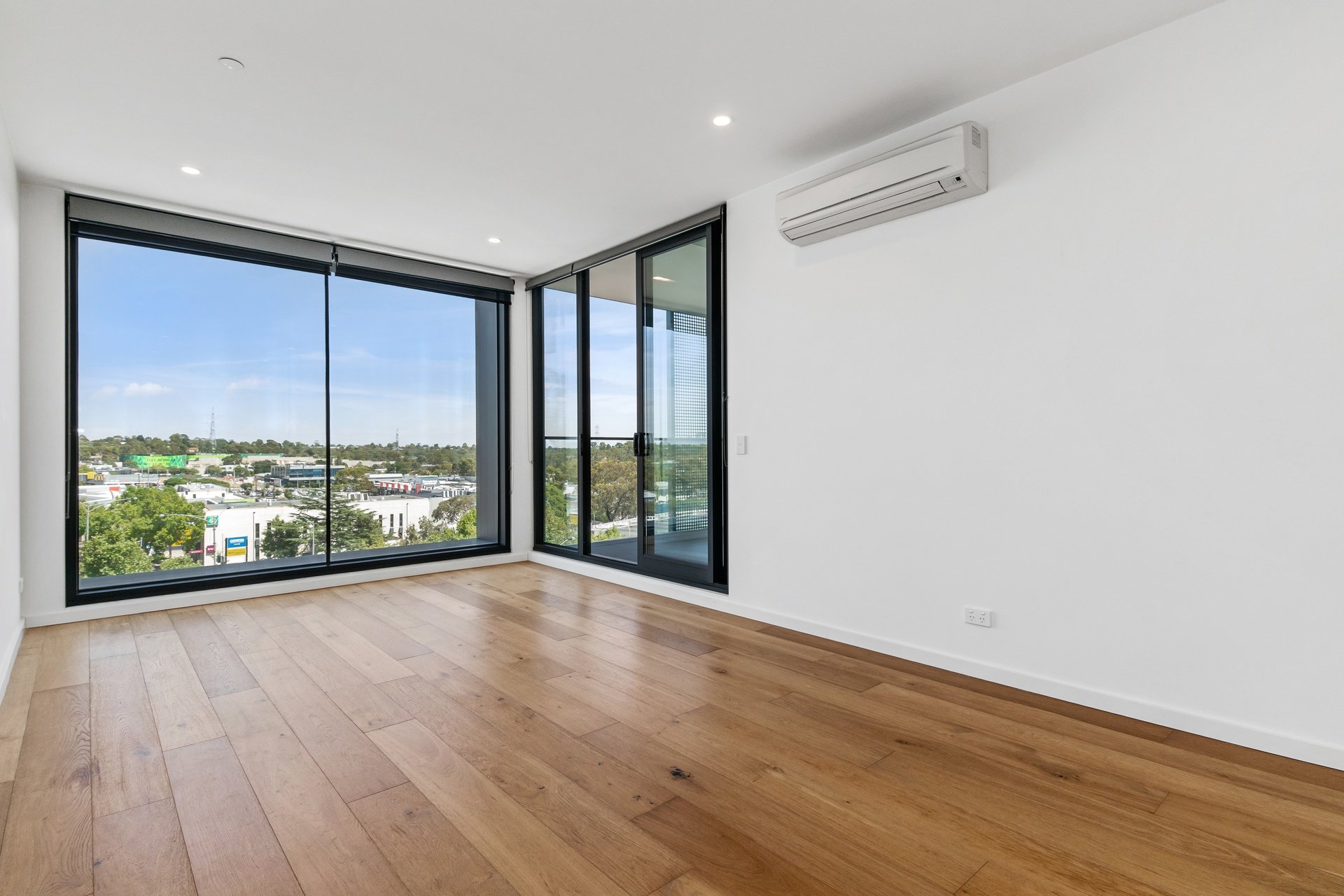 506/92 Maroondah Hwy, Ringwood image 4