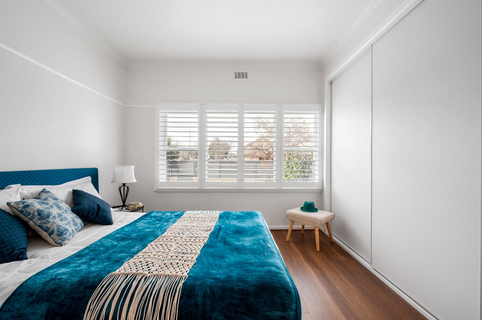 Property Gallery Thumbnail 8