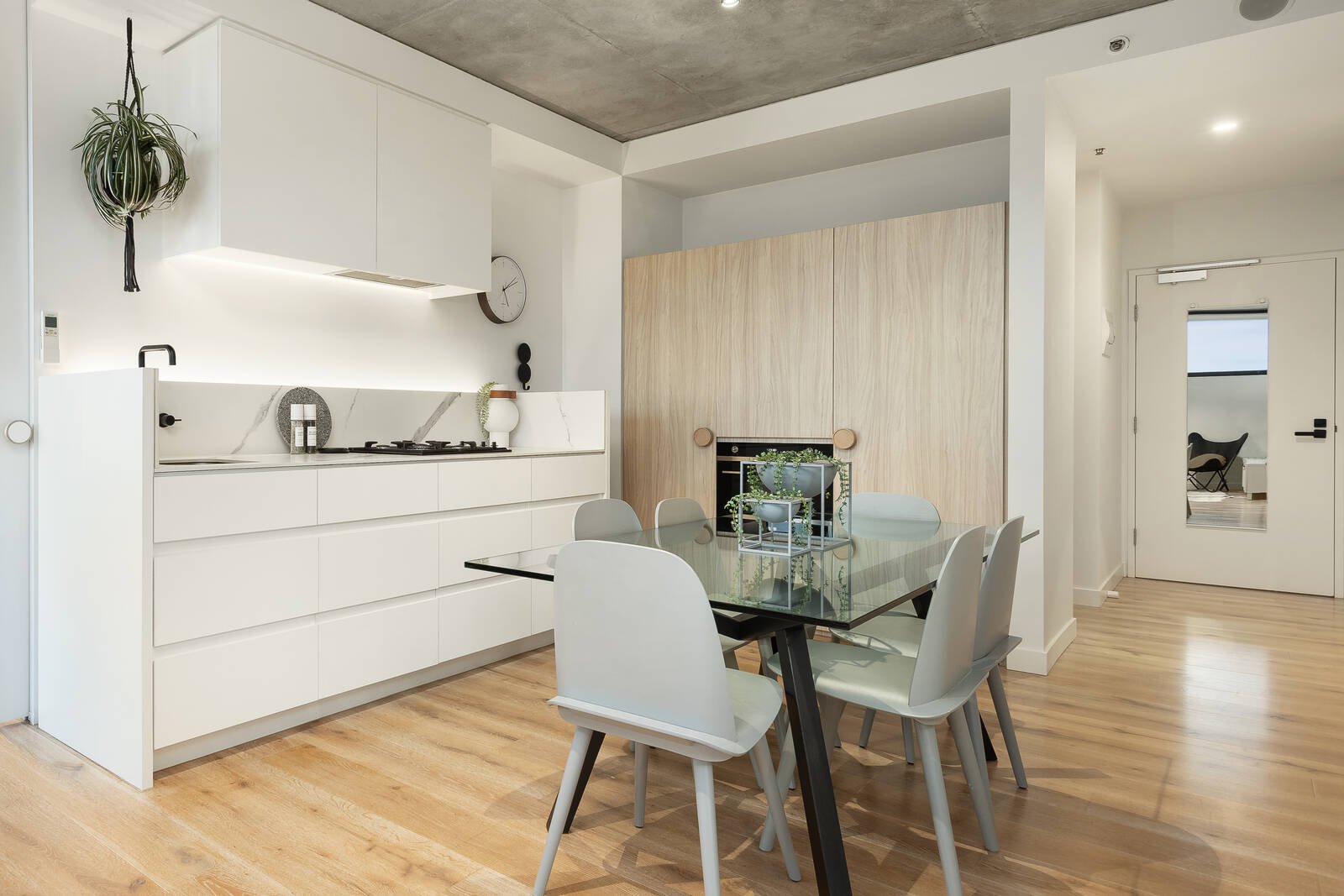 Property Gallery Thumbnail 2