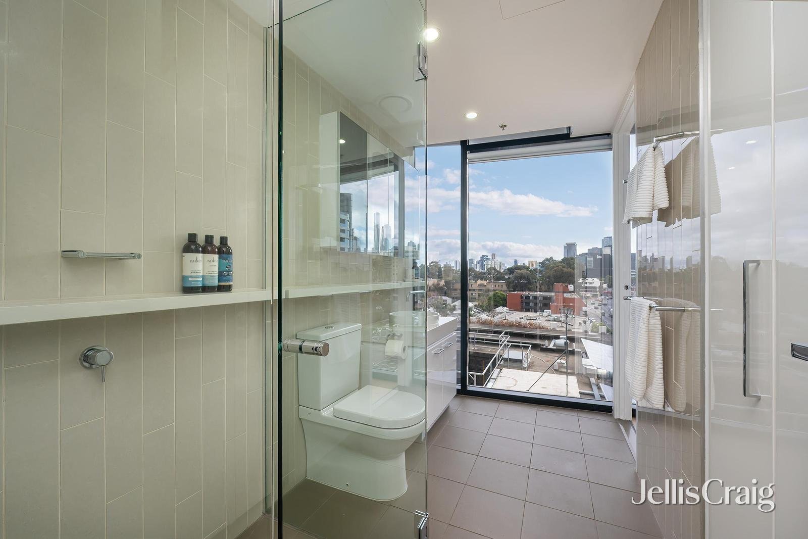 507/338 Kings Way, South&nbsp;Melbourne image 11