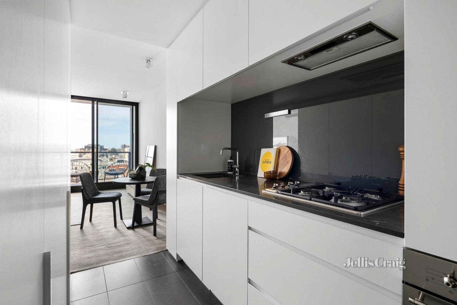 507/7 King Street, Prahran image 4