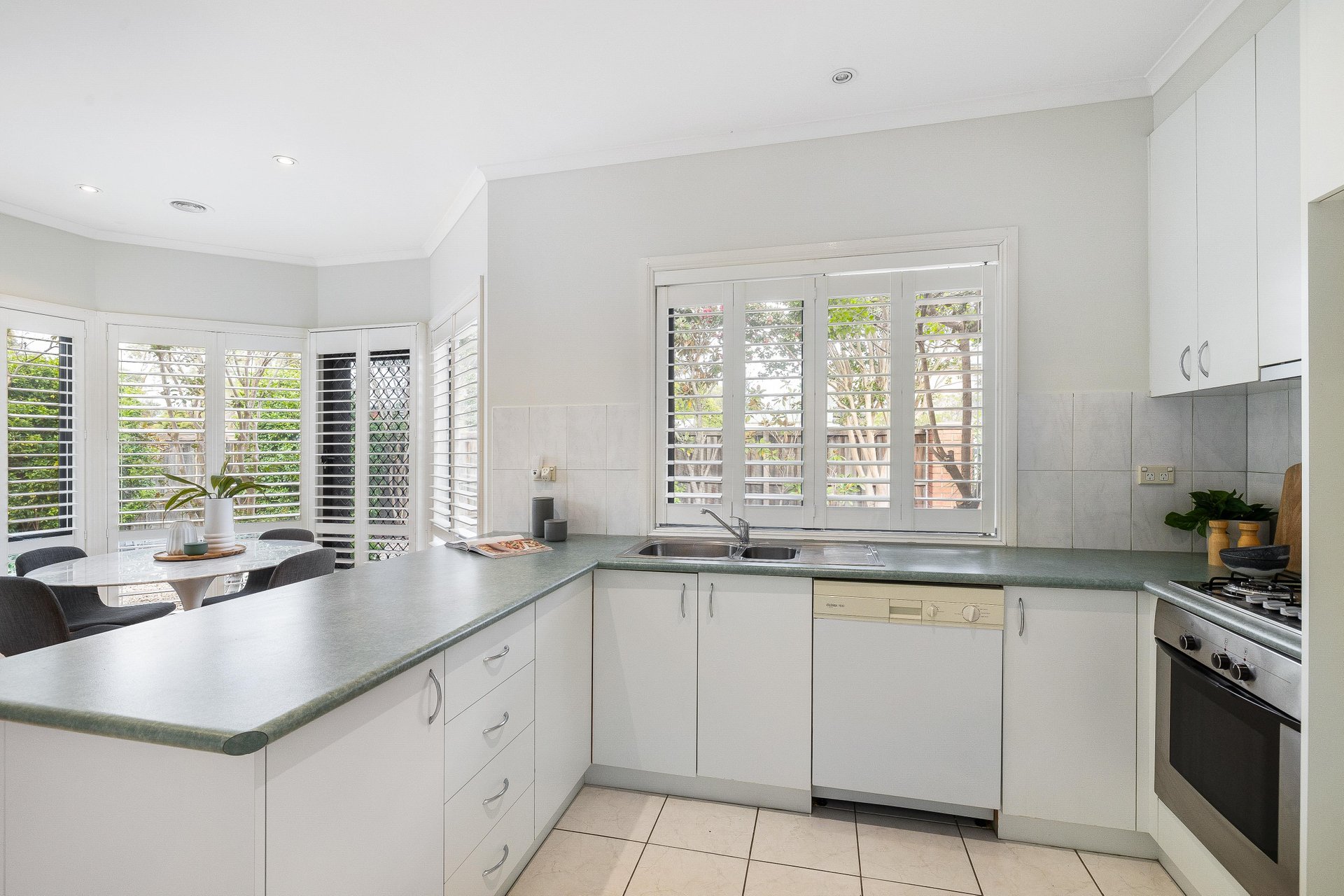 508 Bluff Road, Hampton image 4