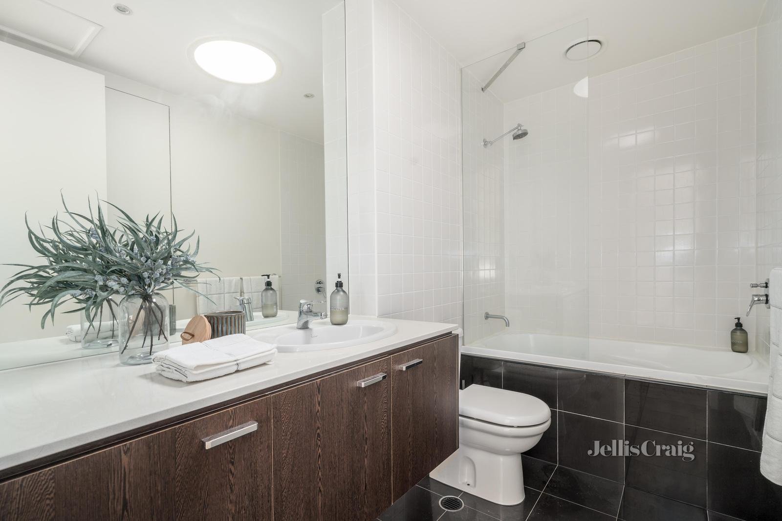 508/18 Tanner Street, Richmond image 5