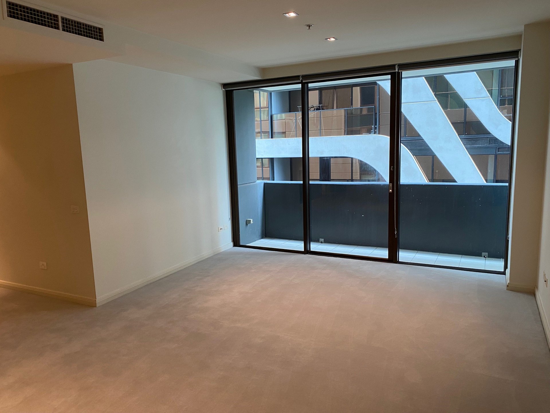 508/480 St Kilda Road, Melbourne image 2