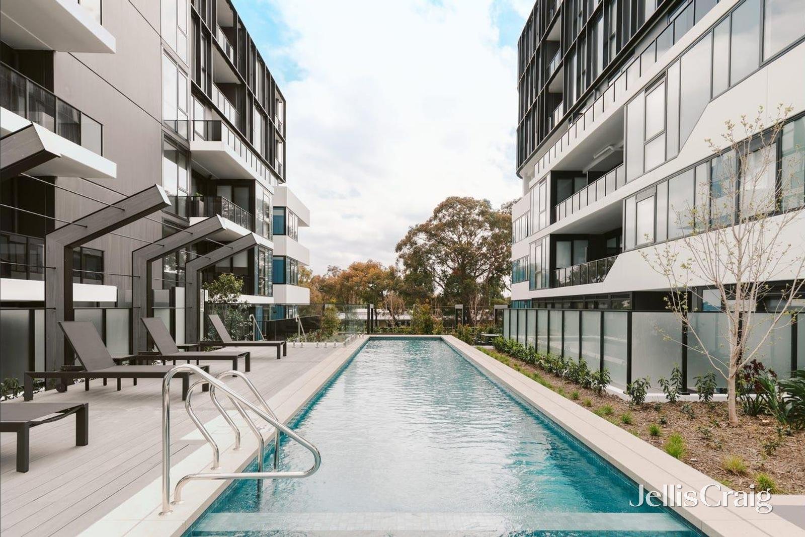 509/160 Whitehorse Road, Blackburn image 6