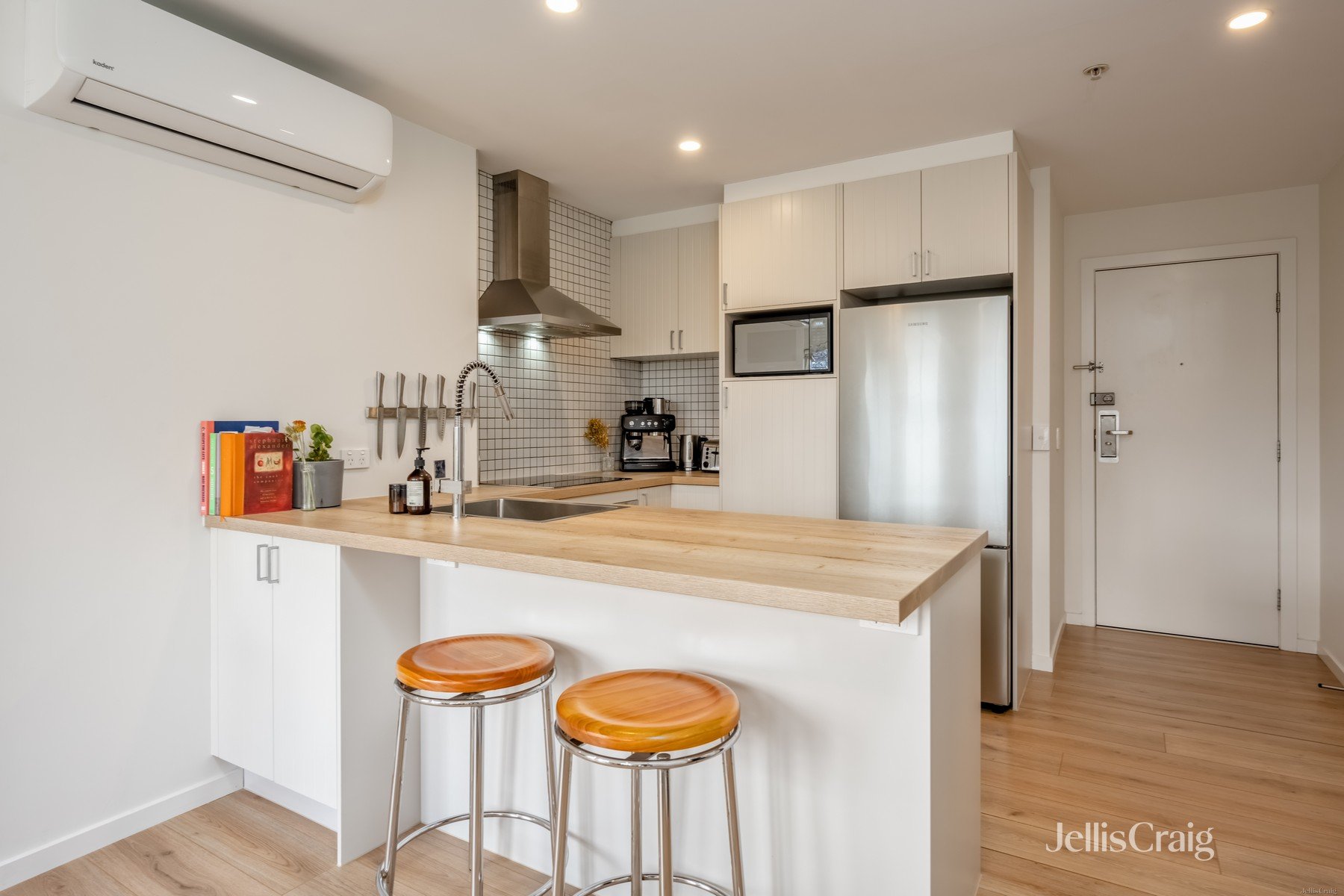 509/18 Finlay Place, Carlton image 5