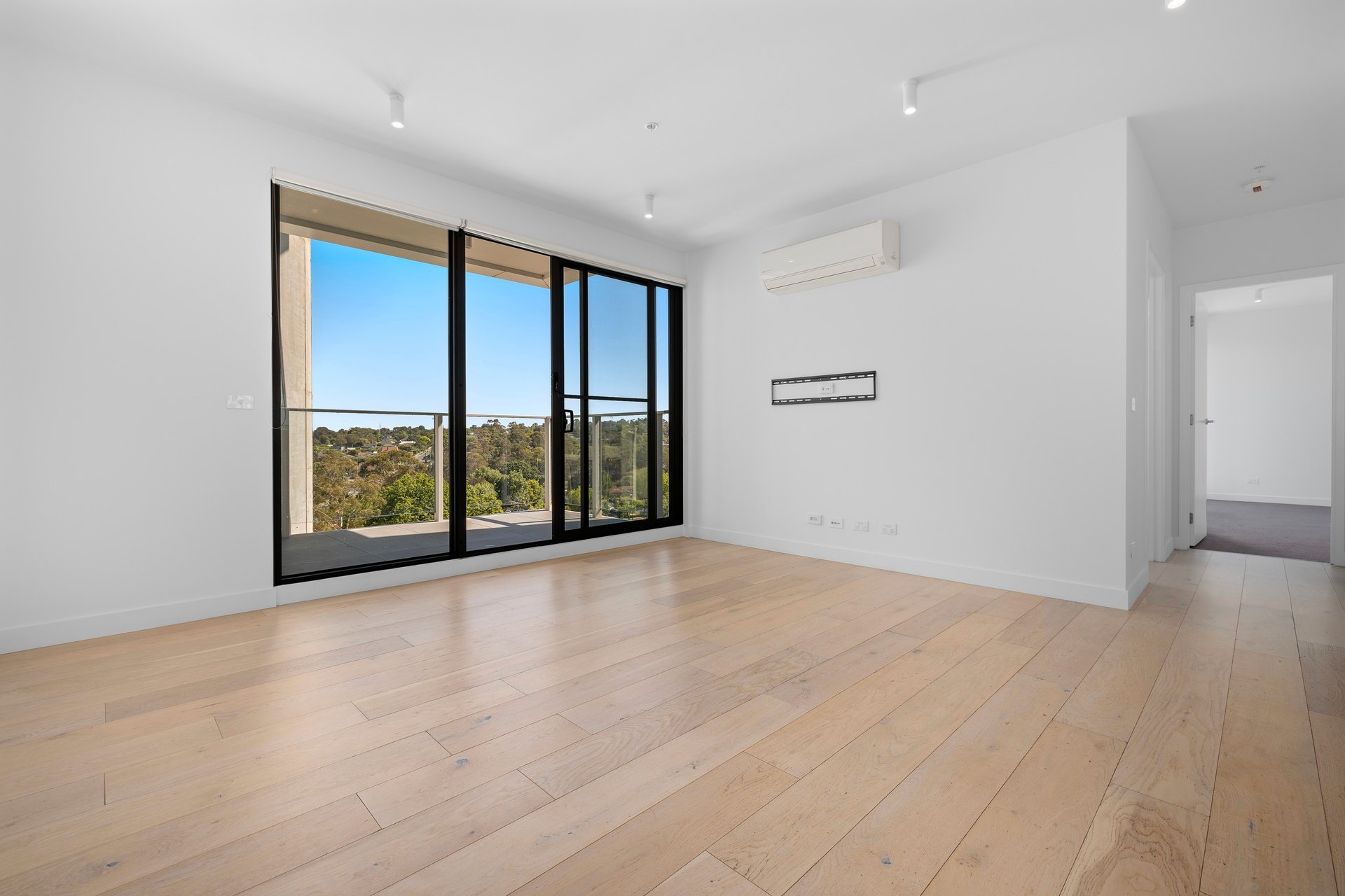 509/233 Maroondah Highway, Ringwood image 2