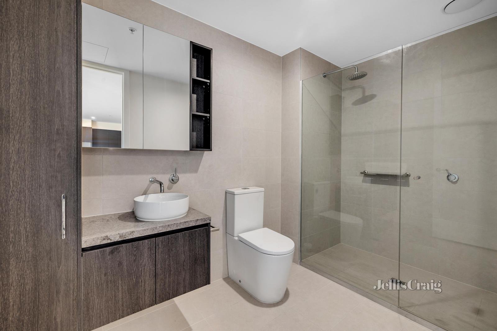 509c/166 Whitehorse Road, Blackburn image 4