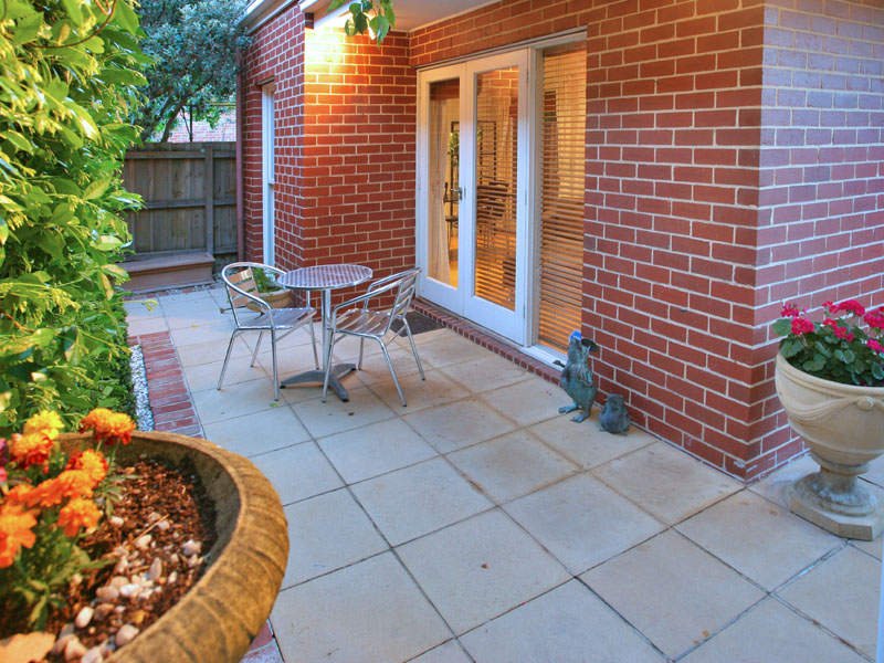50a Milton Street, Elwood image 3