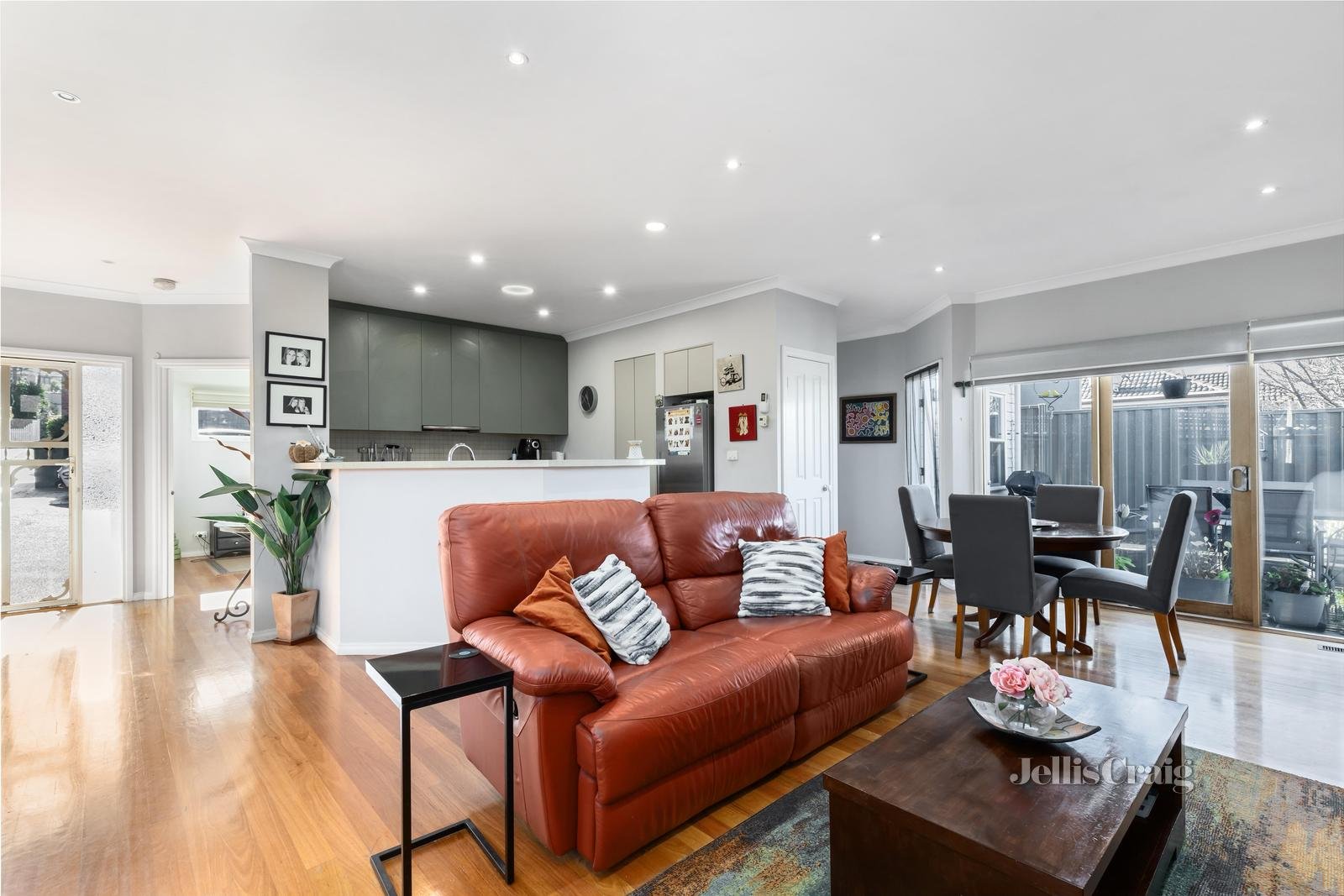 50a Vasey Street, Bentleigh East image 2