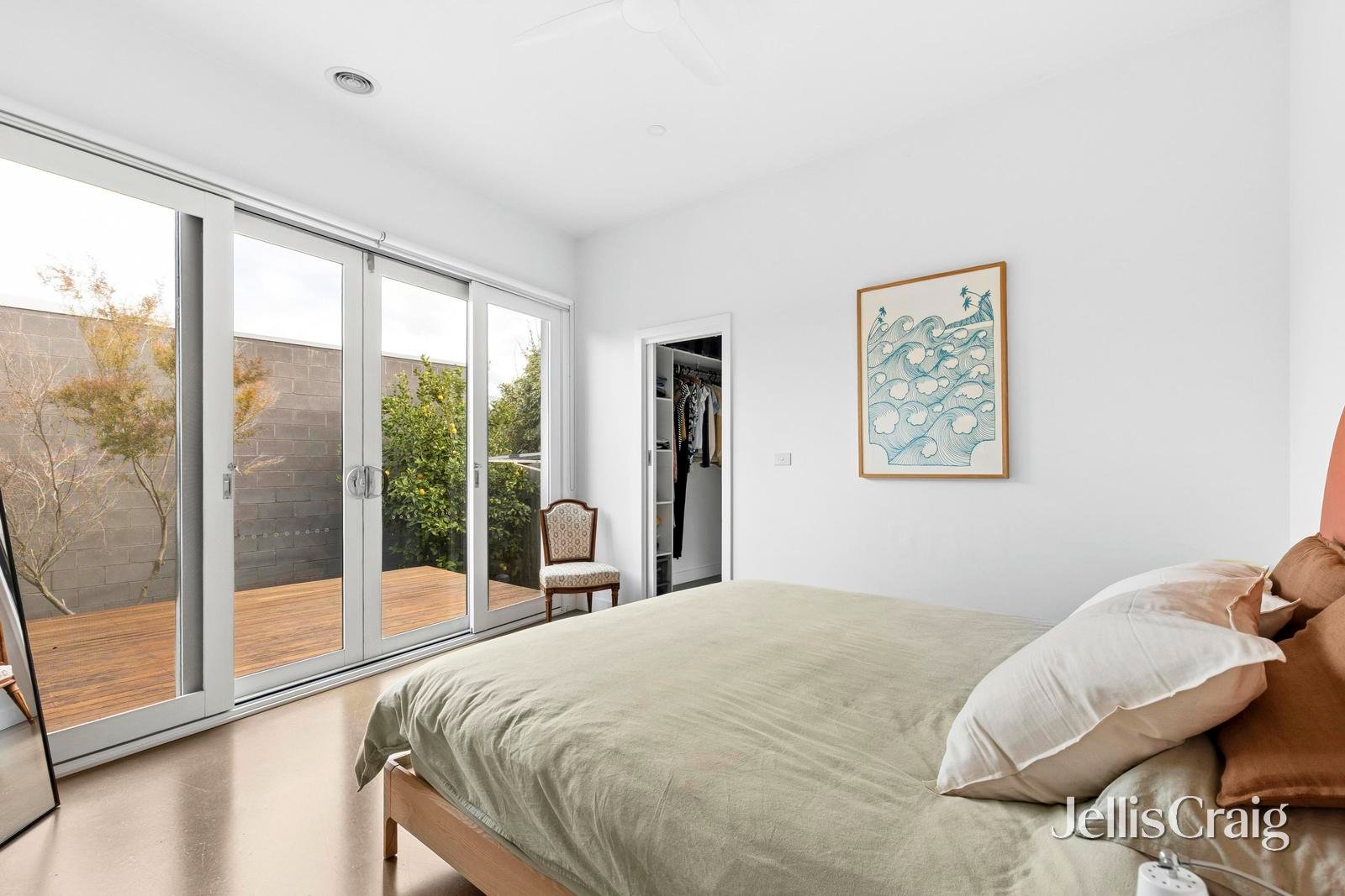 50A Walker Street, Rippleside image 12