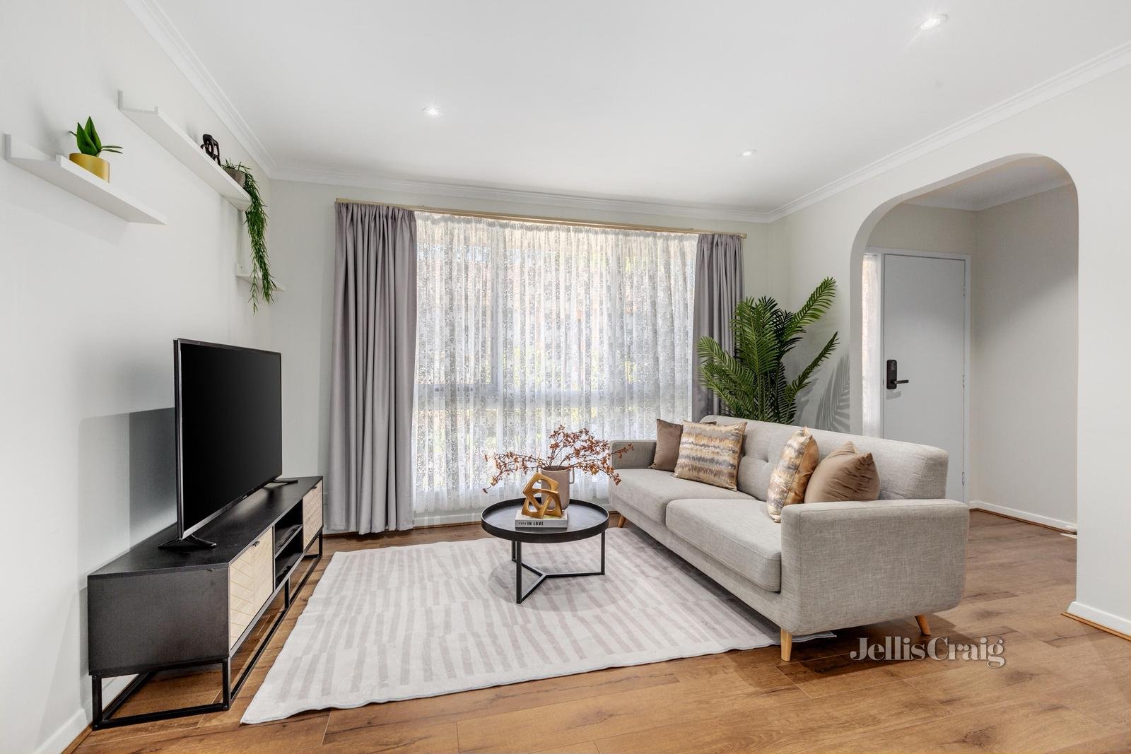 5/1-3 Dorgan Street, Mount Waverley image 2