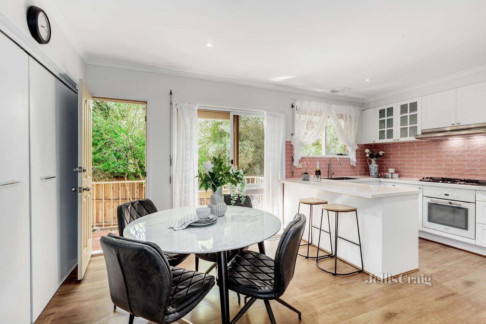 5/1-3 Dorgan Street, Mount Waverley image 3