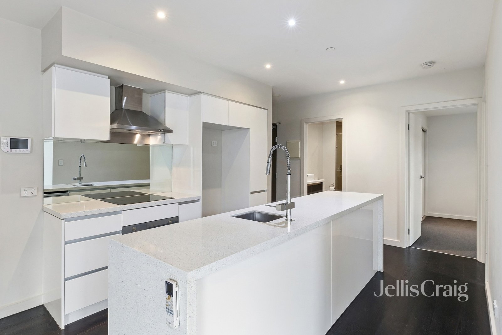 5/1-3 Rex Avenue, Alphington image 2