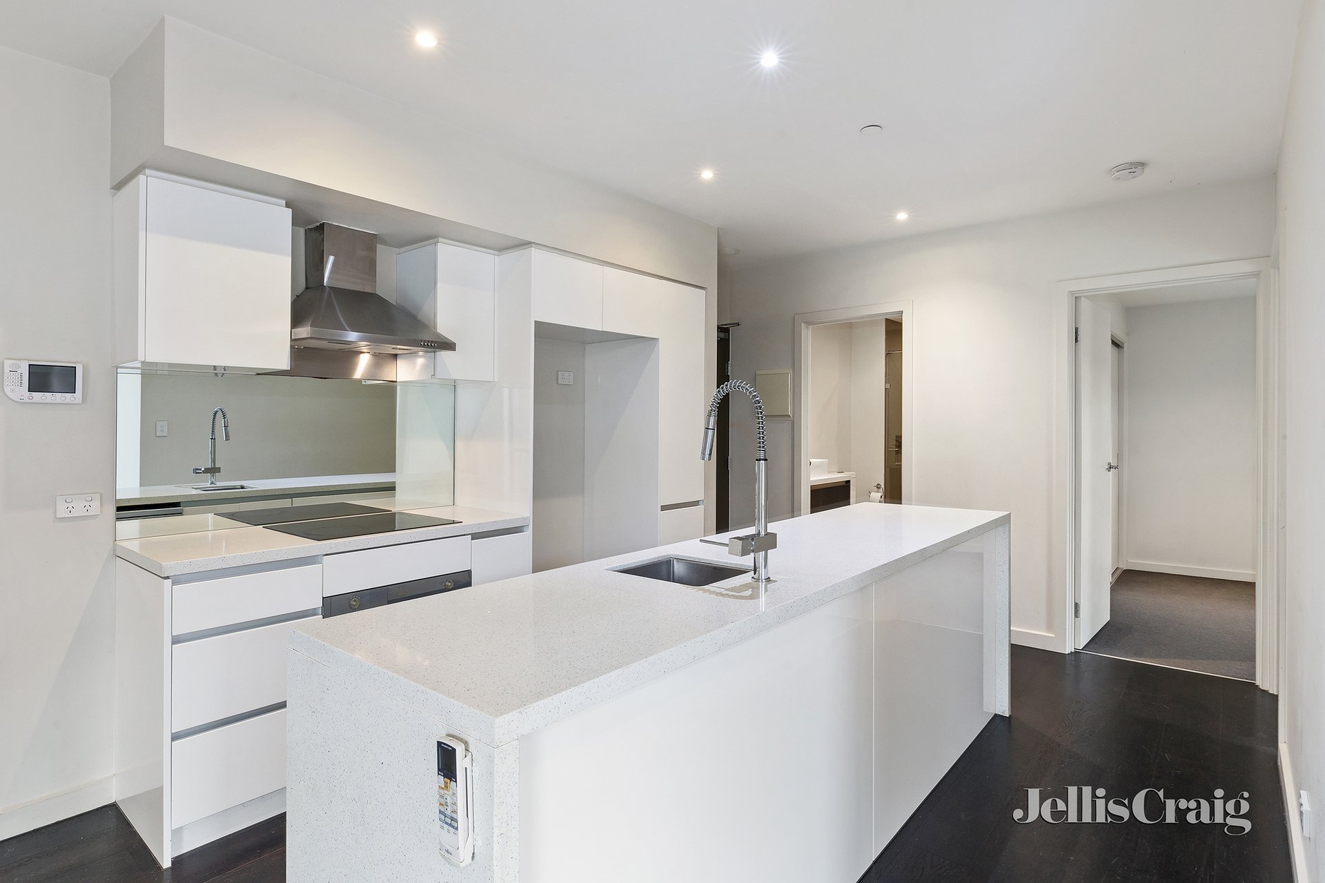5/1-3 Rex Avenue, Alphington image 2