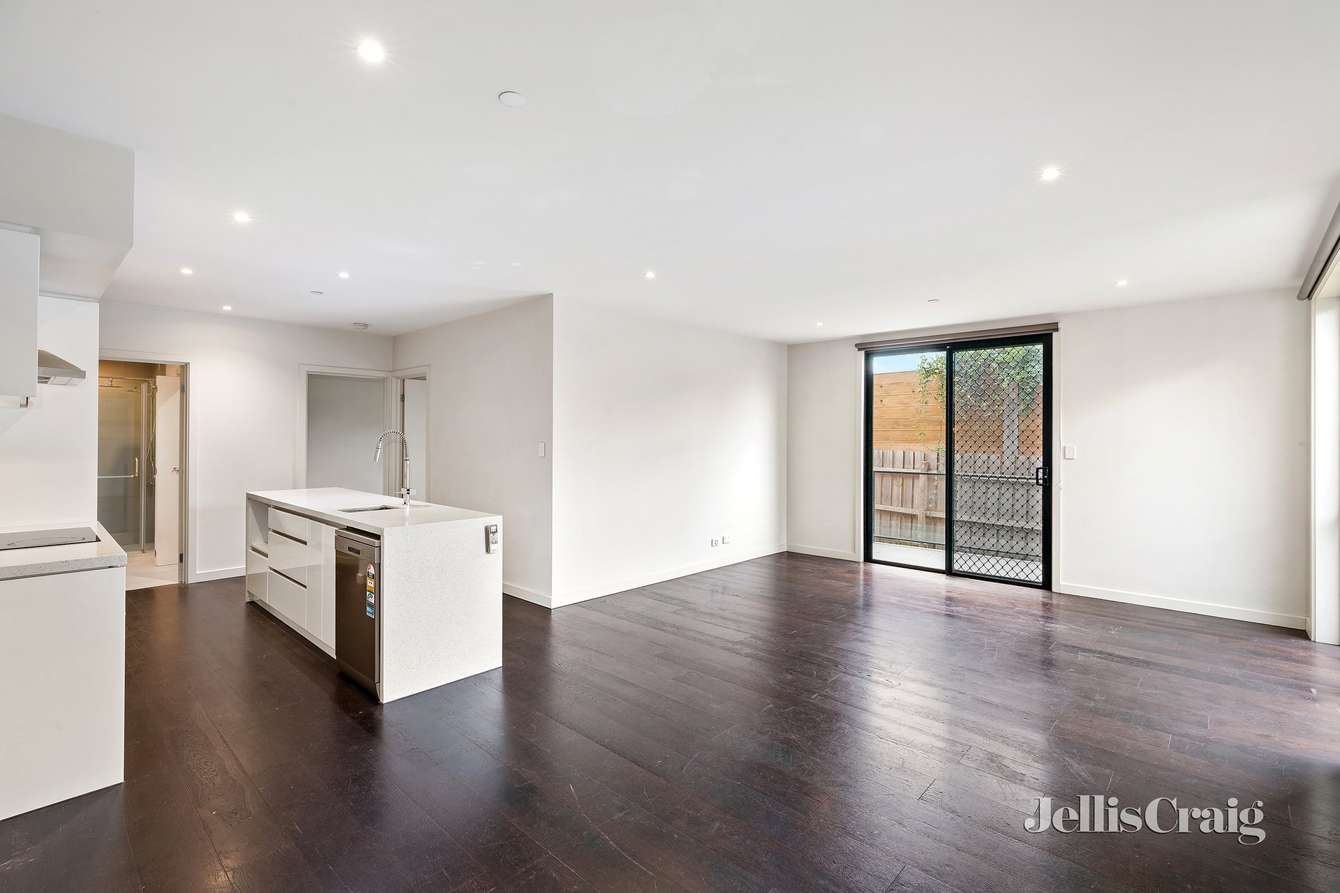 5/1-3 Rex Avenue, Alphington image 3