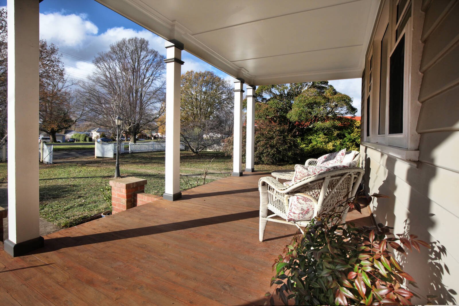 Property Gallery Thumbnail 3