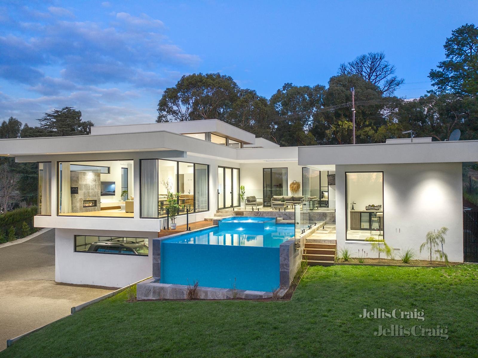 51-53 Newmans Road, Templestowe
- Print Image 1