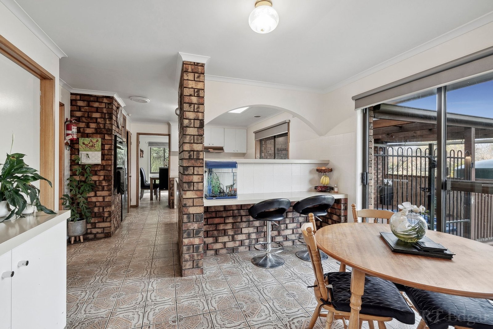 Property Gallery Thumbnail 5