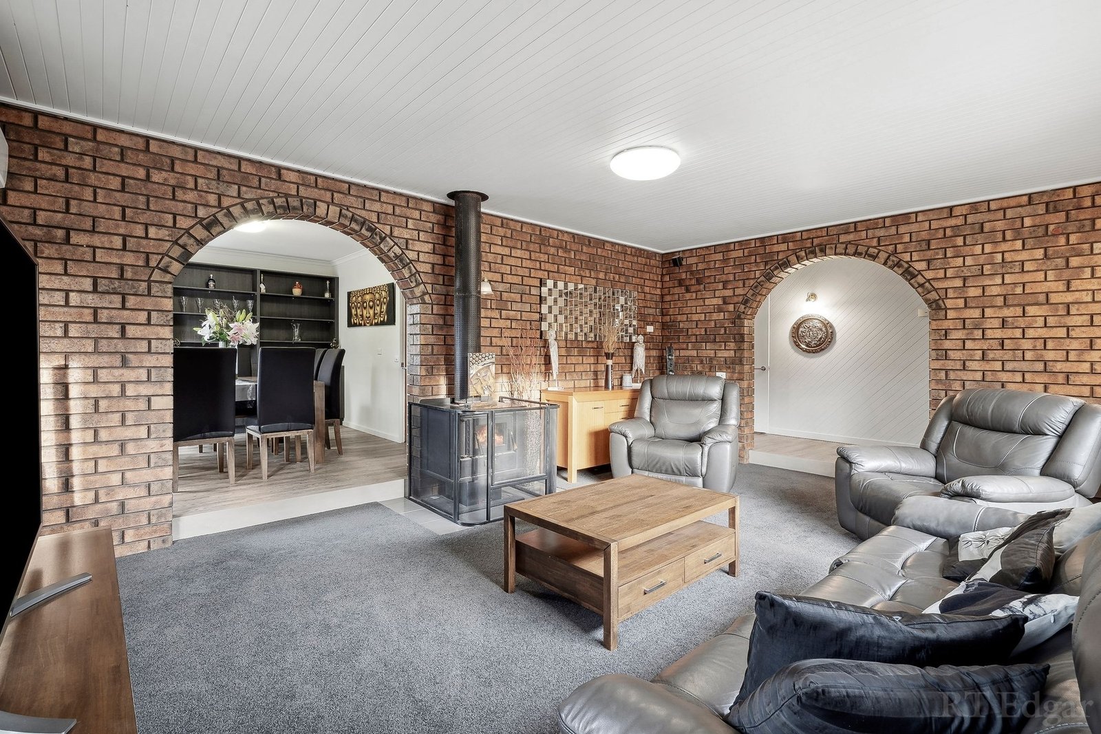 Property Gallery Thumbnail 7