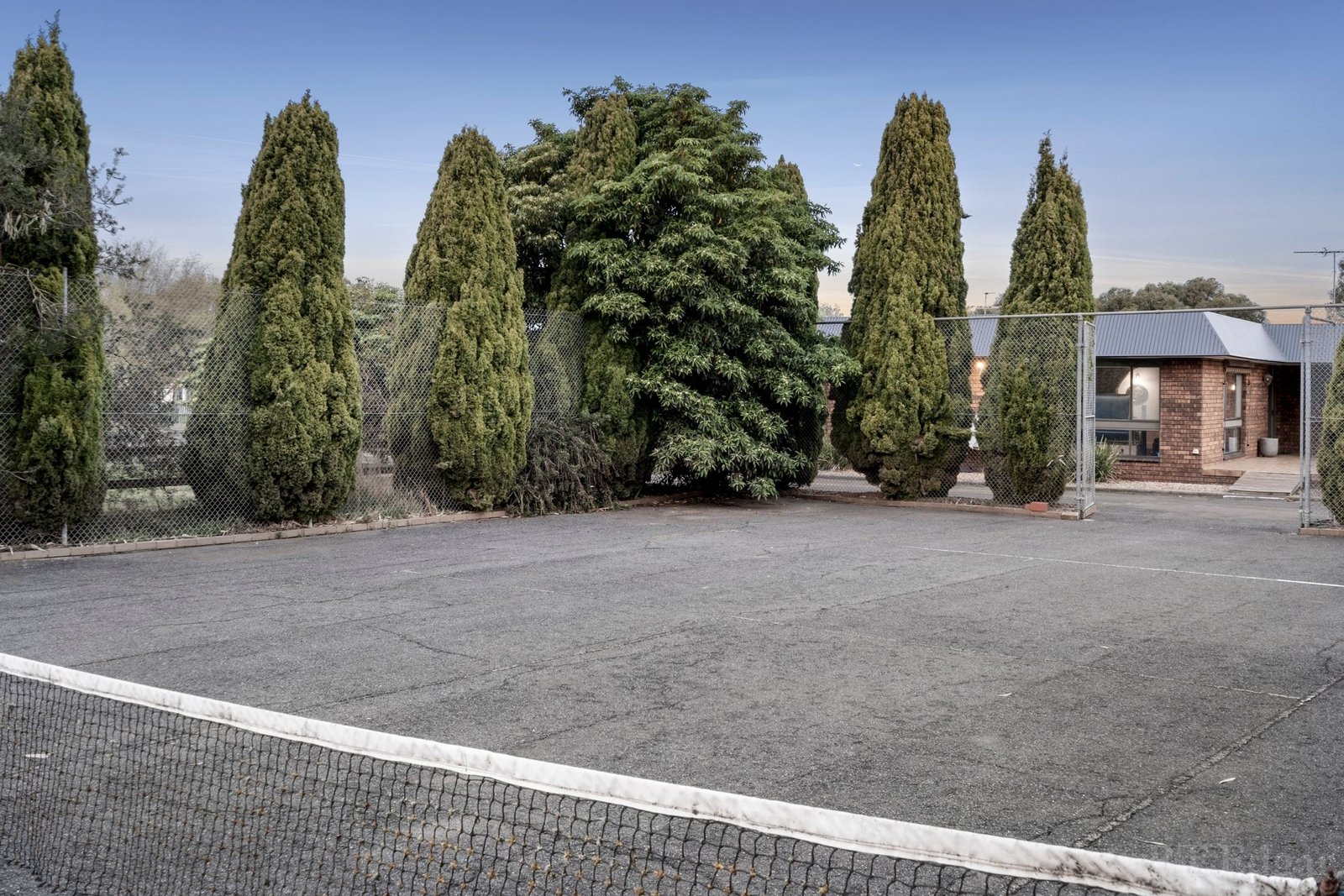 Property Gallery Thumbnail 19
