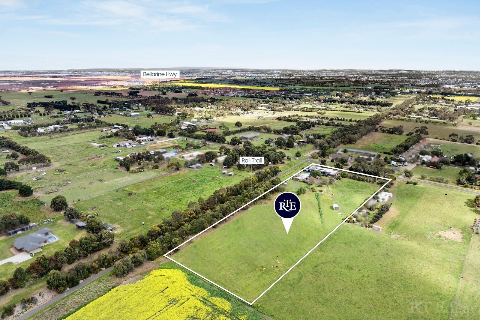 Property Gallery Thumbnail 23